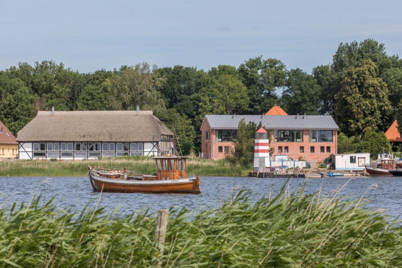Alte Scheune Am Focker Strom Mursewiek Exteriör bild